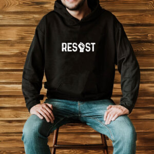 Resist - Anti Trump T-Shirt